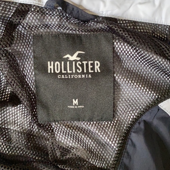 Hollister jacket/windbreaker - Picture 2 of 5